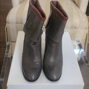 Chloe boots